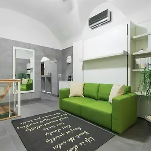 Apartment Mezzocannone - Casa Vacanze Centro Storico, Naples